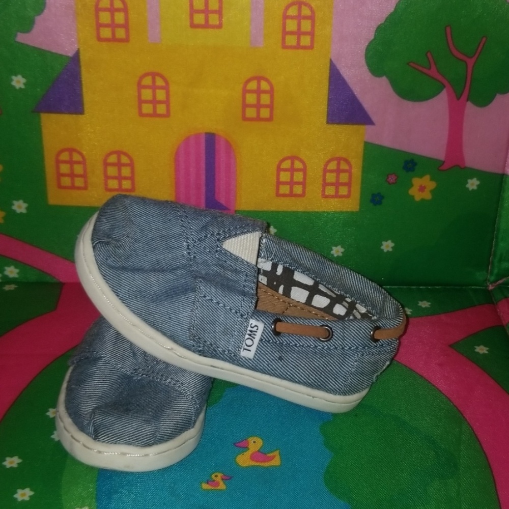 Toms kids shoes